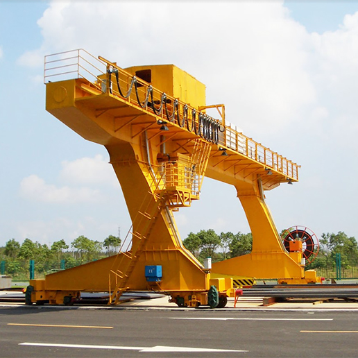 Steel handling gantry crane