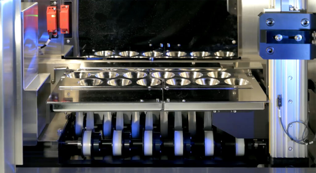 Dip coating machine assembly